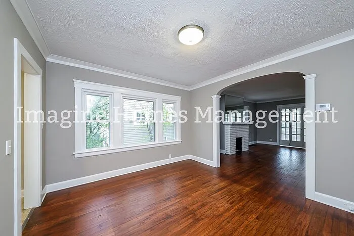 2176 Glenbury Ave #1 — Photo 5