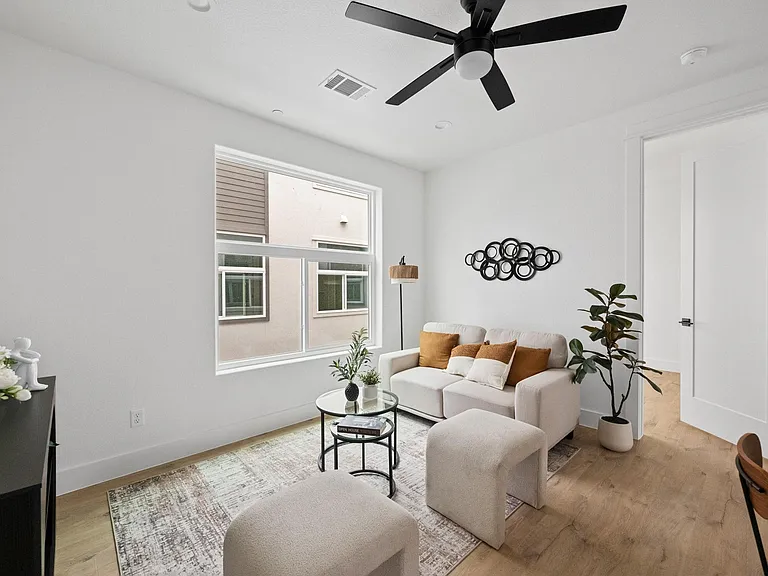 7920 Mullen Dr #5 — Photo 4