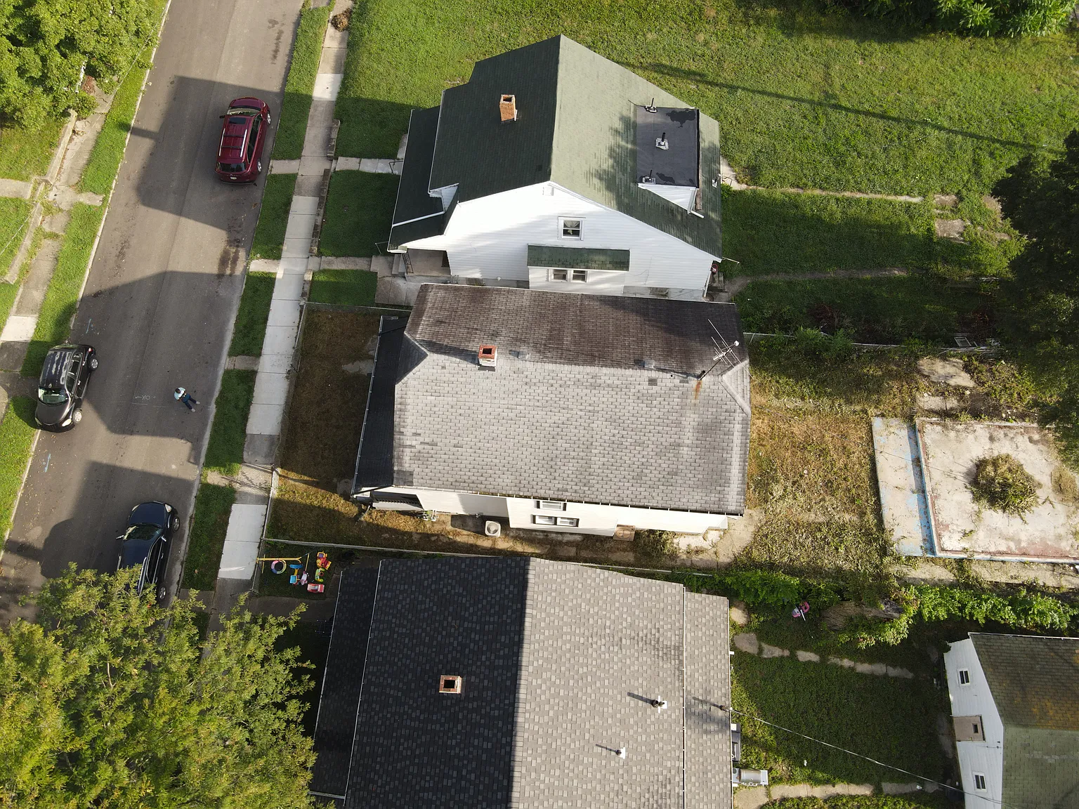 1528 Dietzen Ave — Photo 4