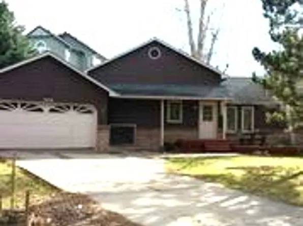 2750 Bradford Sq, Fort Collins, CO 80526