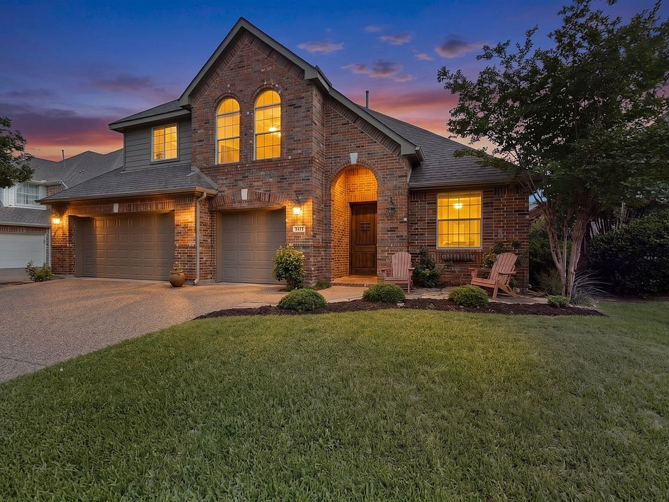 1st image of 2413 Brenham Dr
