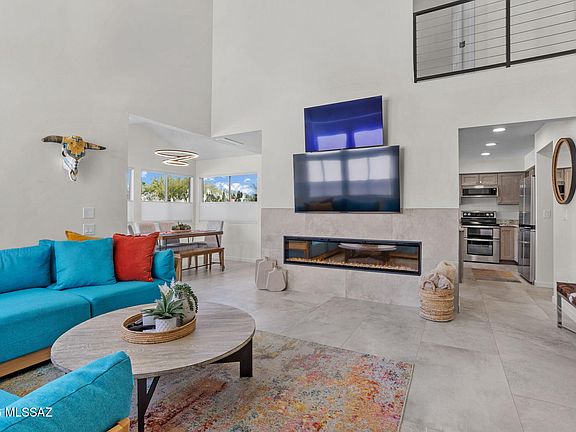 2nd image of 4045 E Via Del Mirlillo