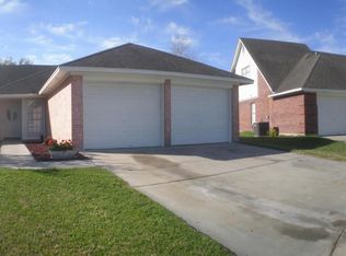 106 Sunrise Ct, Victoria, TX 77901