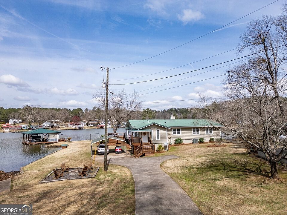 1st image of 171 Blackberry Rd
