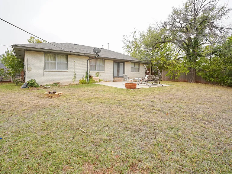10741 Whitehaven Rd — Photo 16