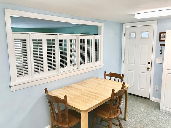 4th image of 397 Highland Ave