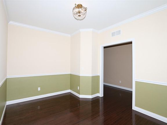 5th image of 7479 Madeira Pines Dr