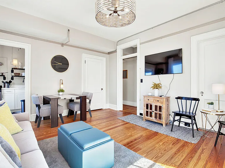 24 E Liberty St #64 — Photo 8