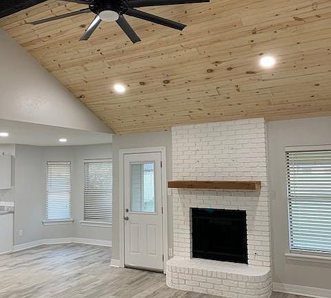 3rd image of 5313 Susanna Dr