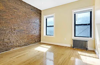 Rented by (Legacy) Elegran