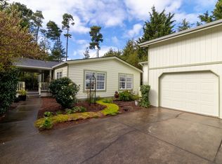 408 Sherwood Loop, Florence, OR 97439