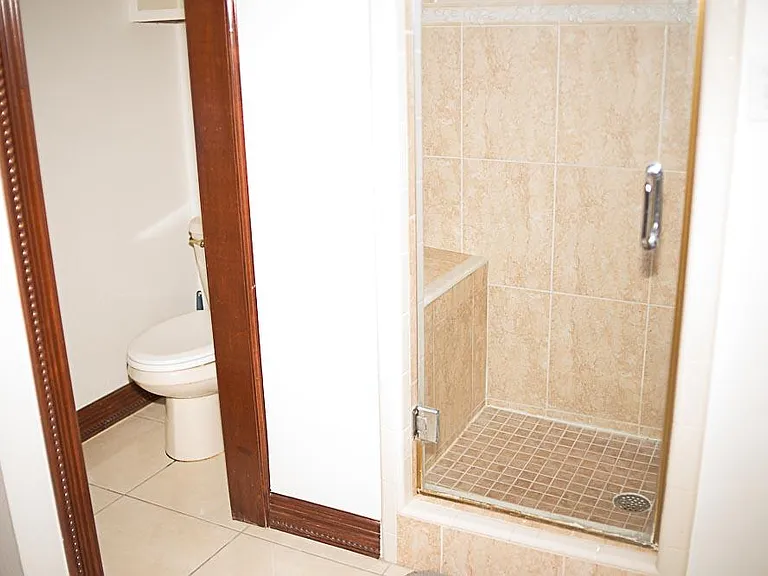 1707 Highland Park Ave #4B — Photo 6