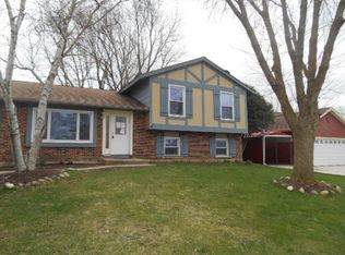5405 W Winding Creek Dr, McHenry, IL