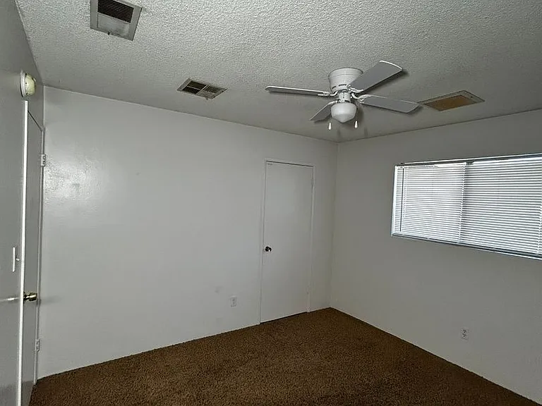 5204 Curson Ave — Photo 8