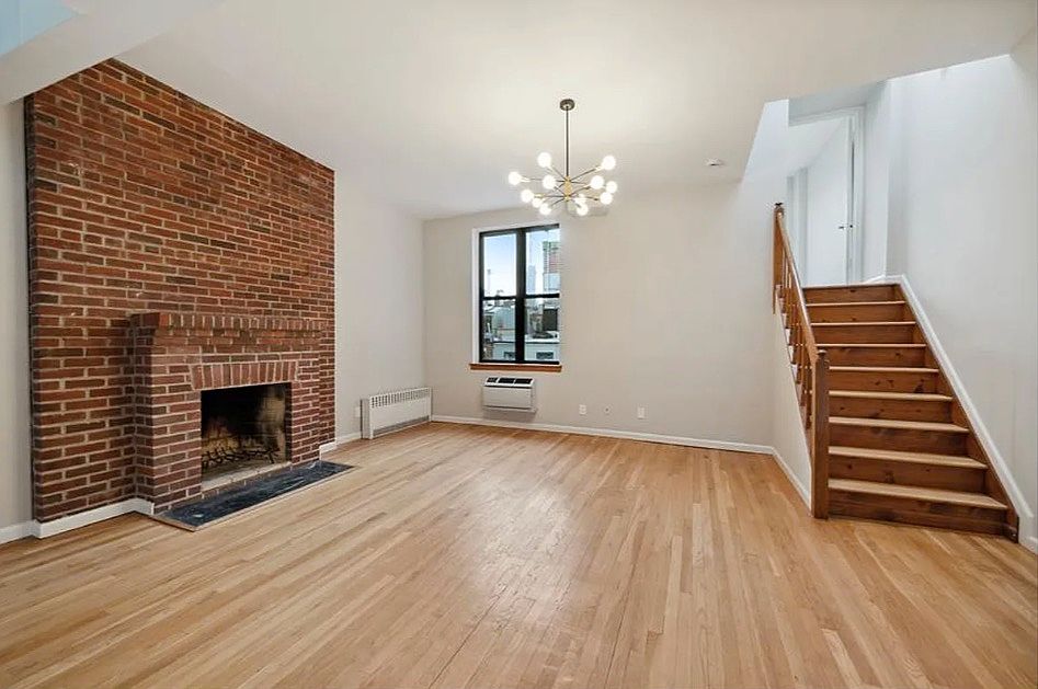 1st image of 142 W 76th St APT 6