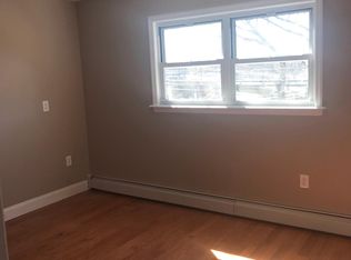 4569 Clearview Expy, Flushing, NY 11361