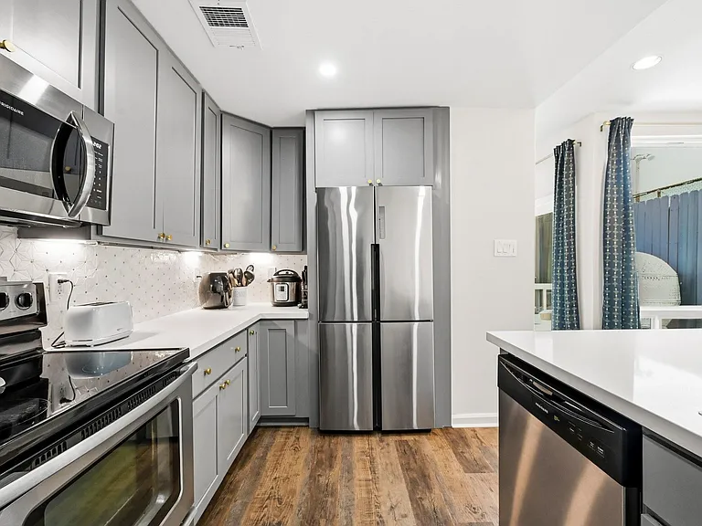 1116 Bering Dr #25 — Photo 20