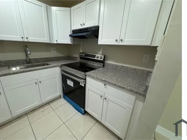 201 NW 32nd Ct, Pompano Beach, FL