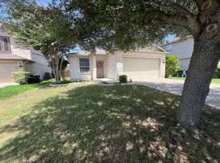 2111 Dodge Dr, New Braunfels, TX 78130
