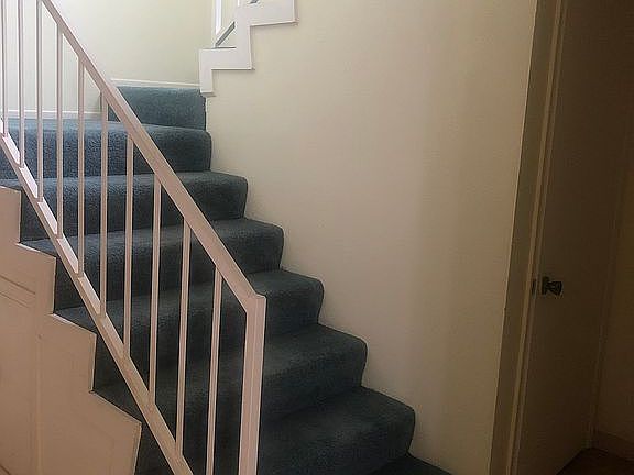 5th image of 77 N Michigan Ave APT 16
