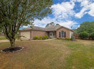 94 Meadow Ridge Loop, Maumelle, AR 72113