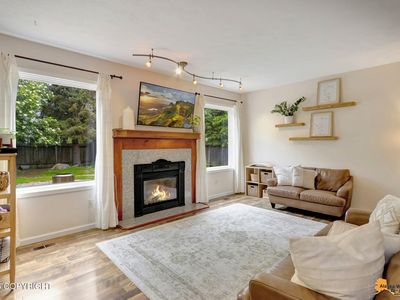 3941 Eric Cir, Anchorage, AK, 99507