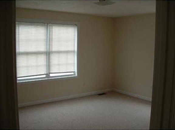 2nd image of 23 Atwood Ave #23