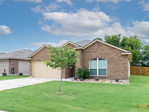 2nd image of 1569 Gateshead Dr