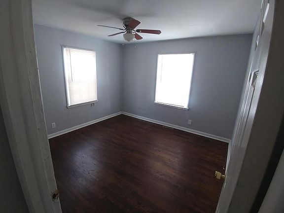 4th image of 7022 Agnes Ave