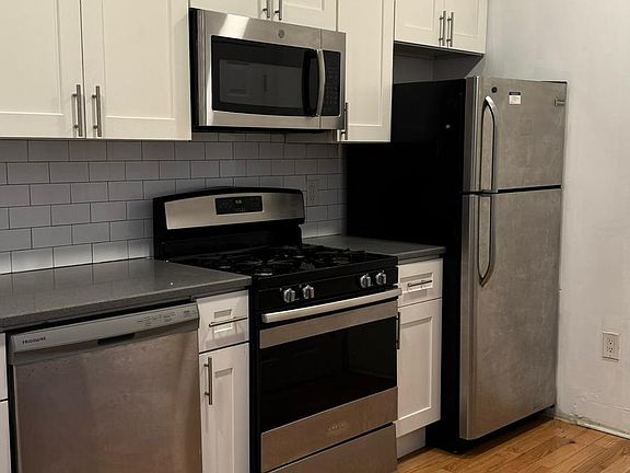 4th image of 127 N 50th St APT 1