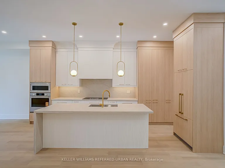 37 Wesley Ave — Photo 14