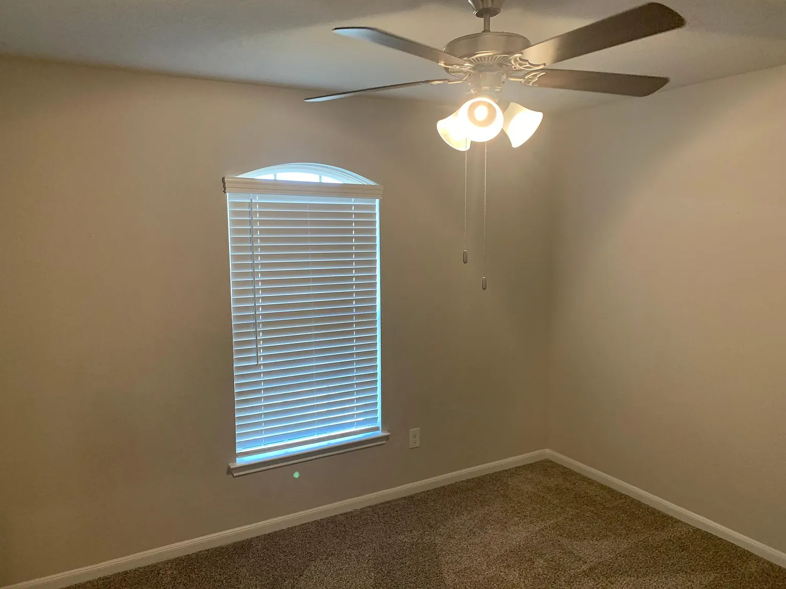 3334 Sumac Dr — Photo 4