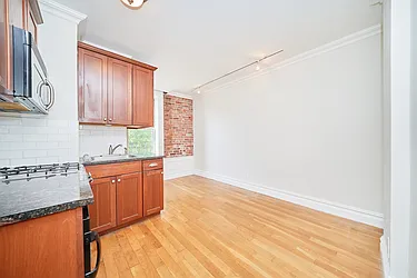 Rented by Living New York