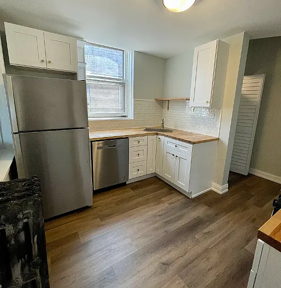 4611 S Prairie Ave #1 — Photo 11