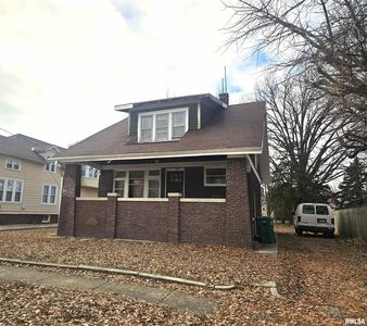 712 Beecher Ave, Galesburg, IL, 61401