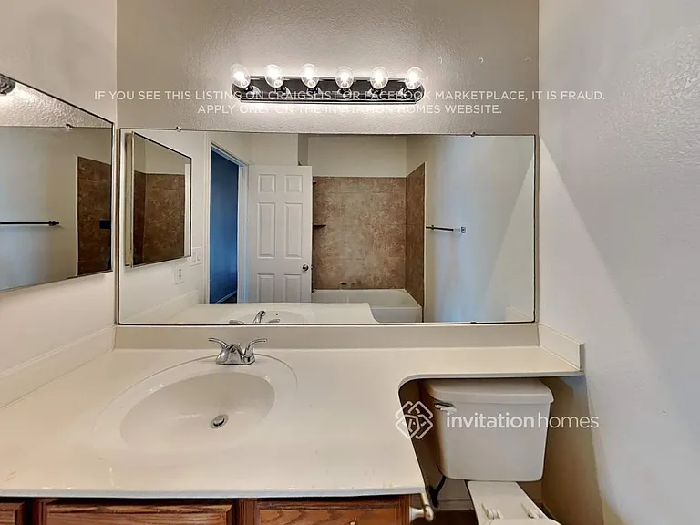 1822 S 39th St #41 — Photo 17