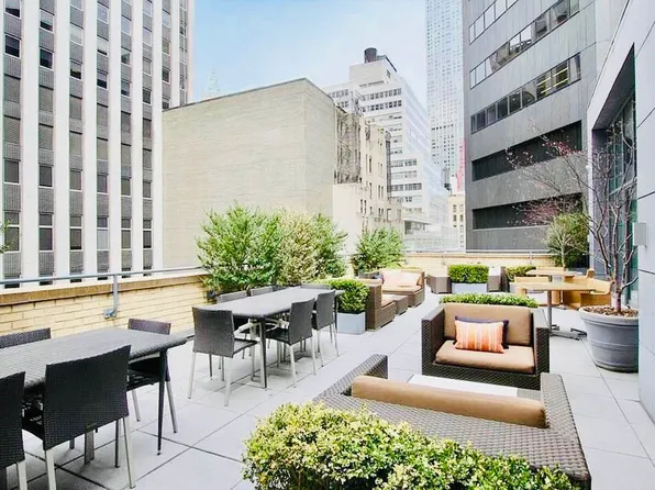 90 William Street image 7 of 13