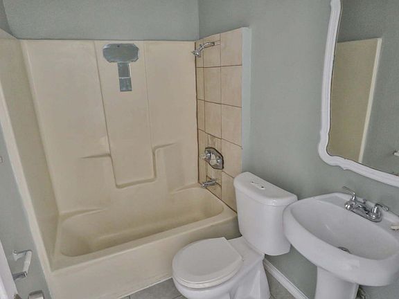 5th image of 1418 Avant Ave APT 2