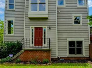 46721 Woodmint Ter, Sterling, VA 20164