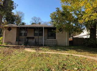 2550 W 5 Mile Pkwy, Dallas, TX 75233