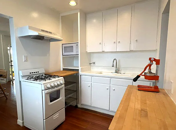 28 24th Ave #A — Photo 8