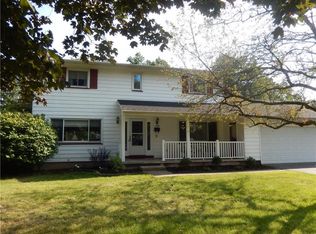 112 Knights Trl, Rochester, NY 14624