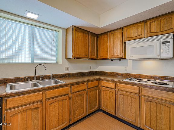 5th image of 943 Leisure World