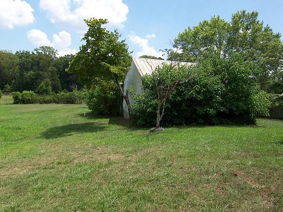 4th image of 6308 Ball Dr
