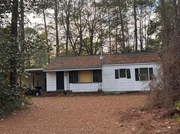 2004 4th St SE, Moultrie, GA 31768