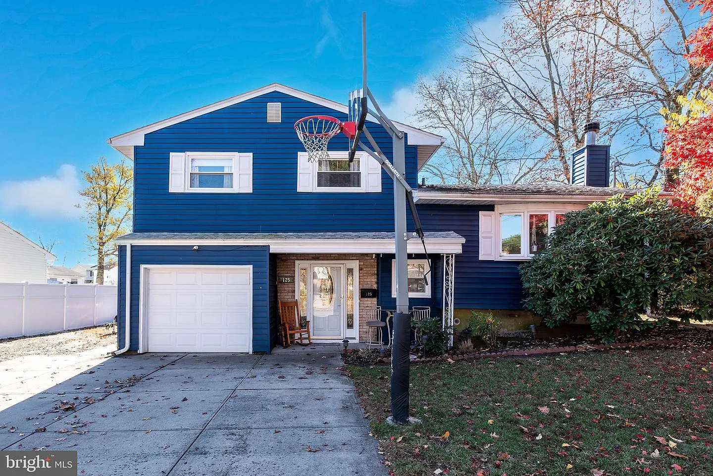 125 Johnson Pl photo 1