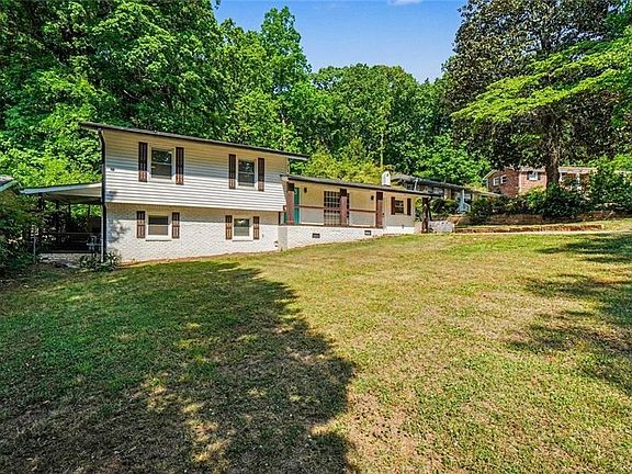 3rd image of 2637 Casher Dr