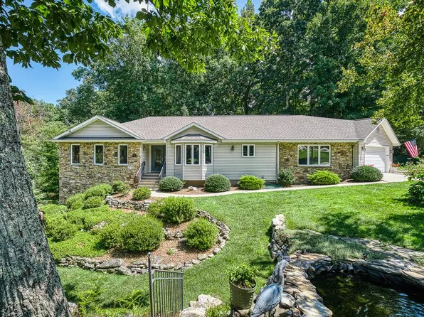 16 Belvedere Ln, Fairfield Glade, TN 38558