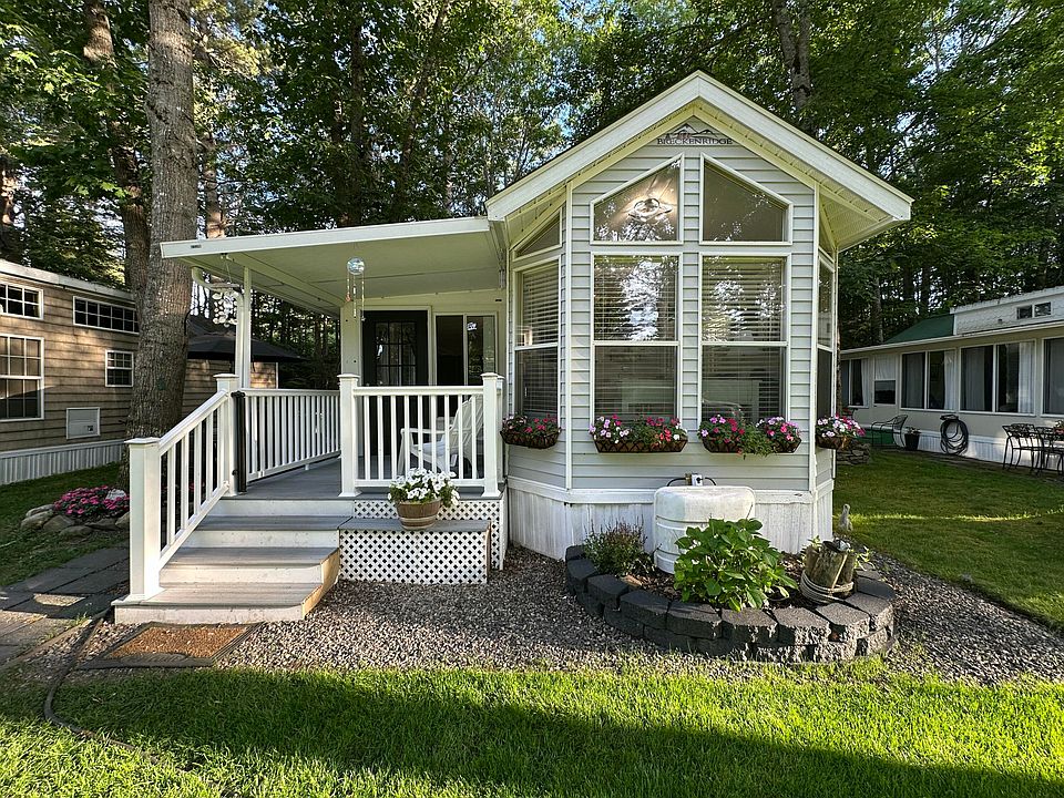 1st image of 150 Chapel Road #819