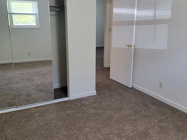 8483 Shawn Ridge Dr #8483 — Photo 8
